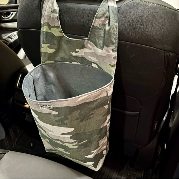 Car Trash/Utility Tote Bag Camo 9” wide x 4” deep x 12”‎ long 10” strap Handmade - Picture 2 of 6